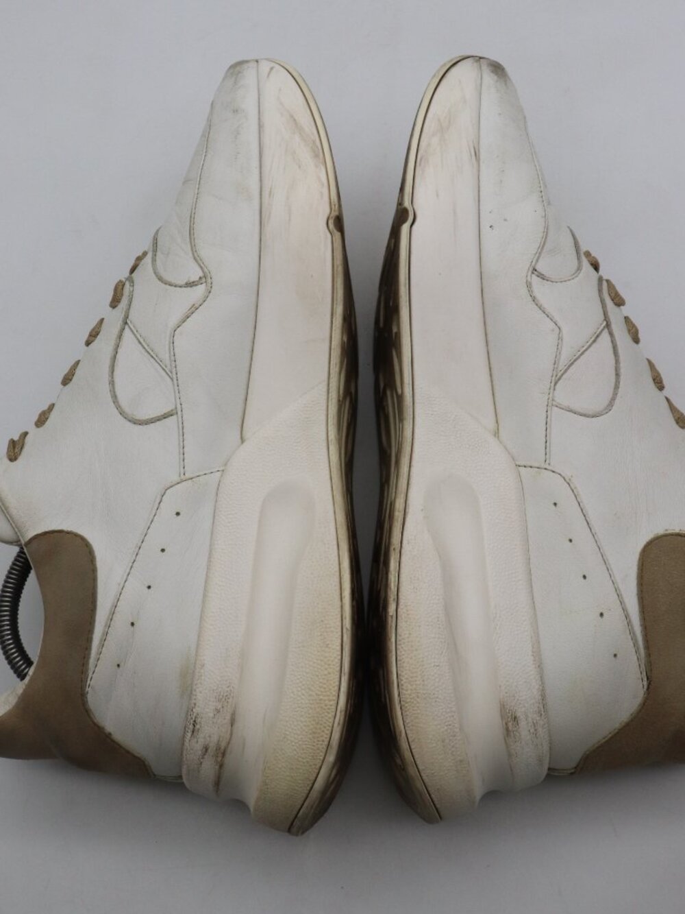 Alexander McQueen Oversized Runner Men's Size EU 44 White Leather Sneakers - Picture 6 of 15